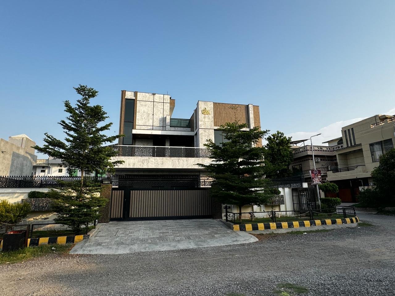 Completed house exterior, G-15/1 Islamabad, HNO 1096