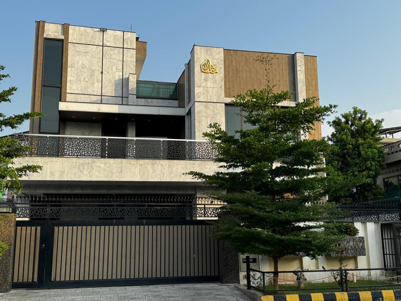 Completed residence, G-15/1 Islamabad